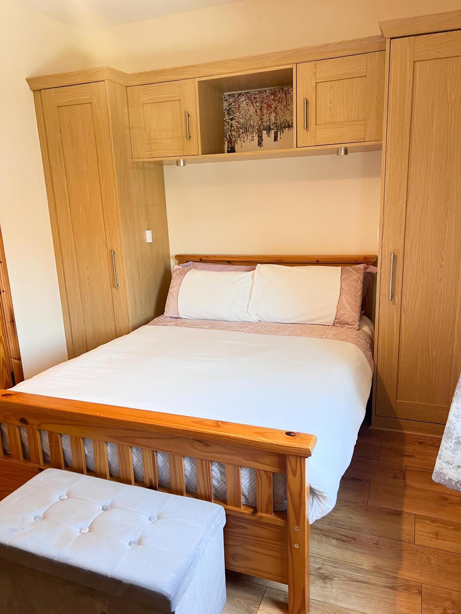 Kilcar Lodge Bagian luar foto