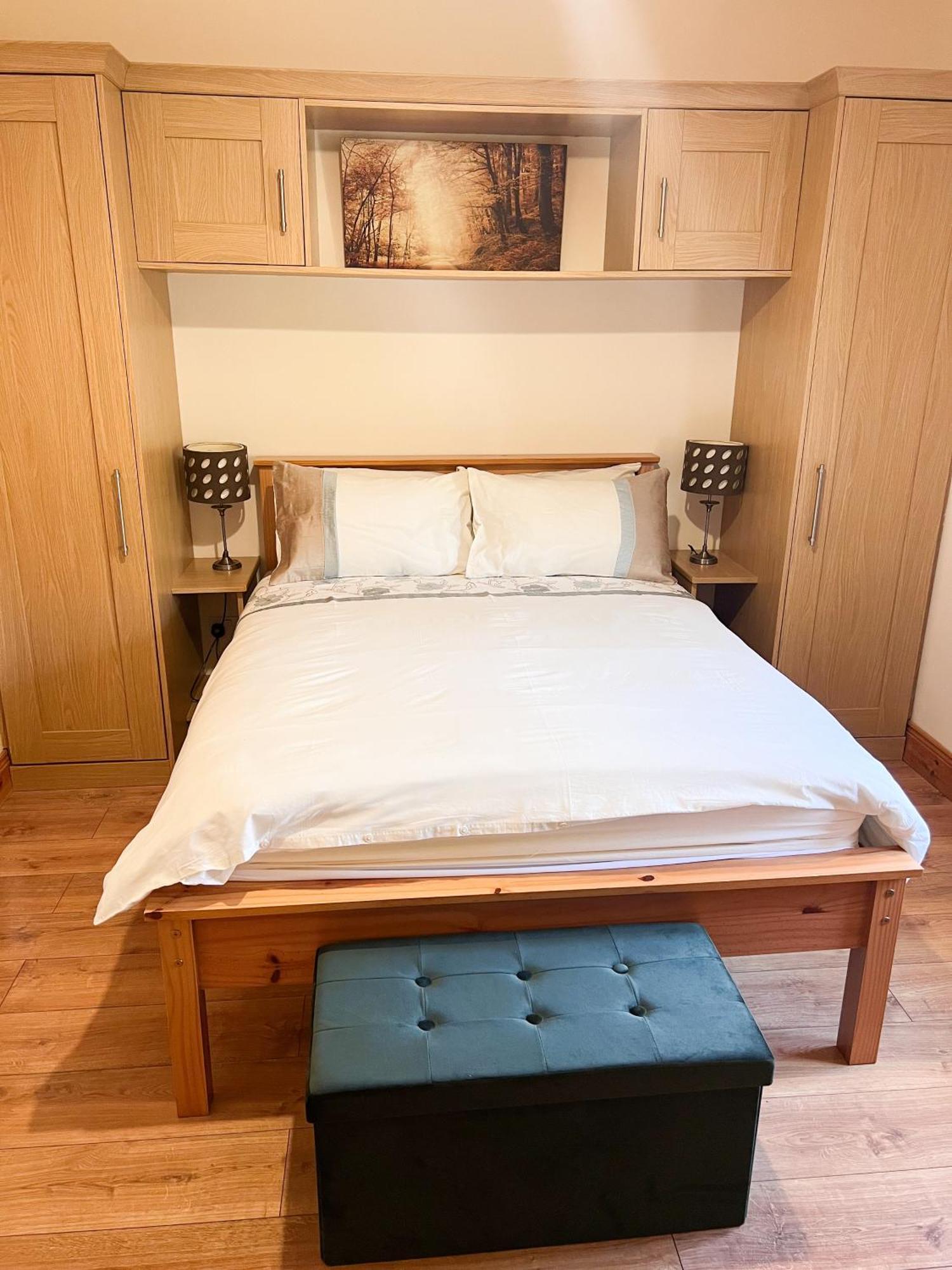 Kilcar Lodge Bagian luar foto