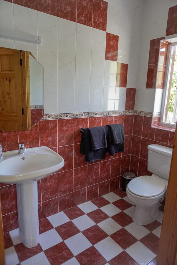 Kilcar Lodge Bagian luar foto